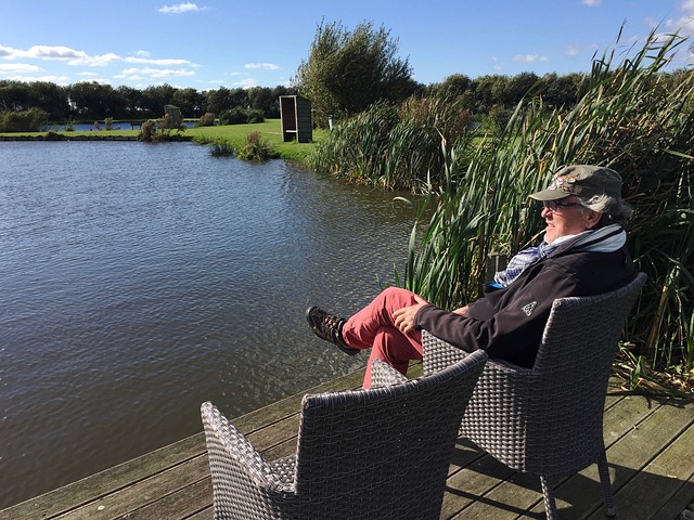 内马尔：我会再等一段时间才复出，现在在加强、巩固体能.